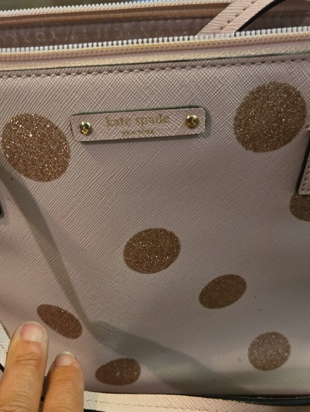 Kate Spade Hani Tote From The Haven Collection - Picture 2 of 3